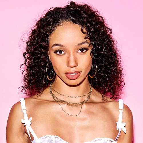 Alexis Tae 